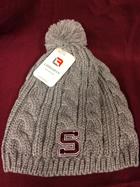Image for the Cumberland -cable-knit beanie with pom product
